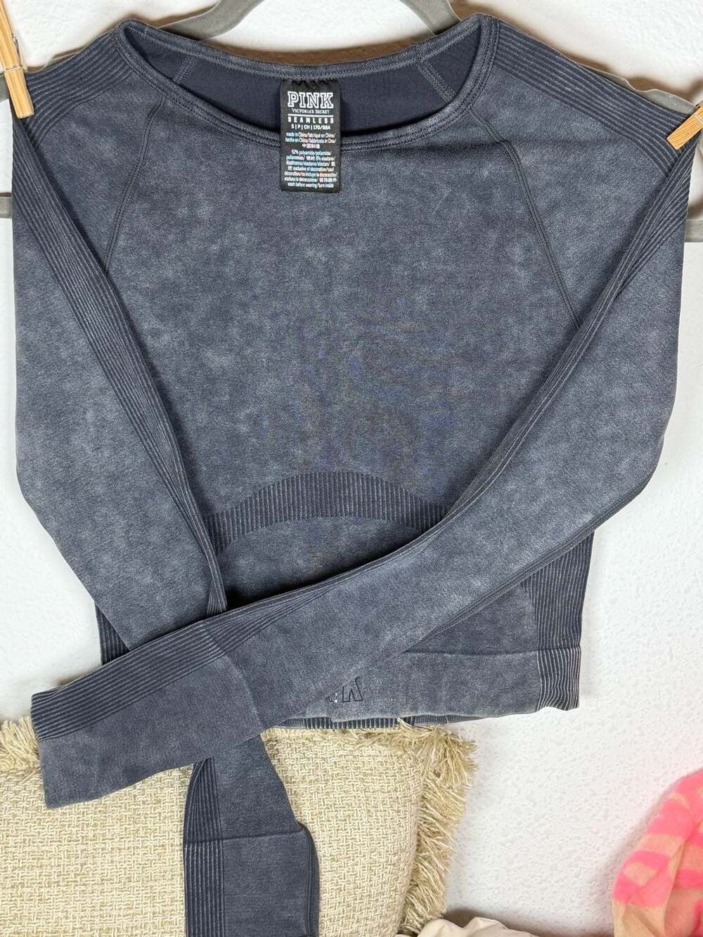 Victoria's Secret Pink Seamless Workout Cropped Crew Grey Wash Womens XS